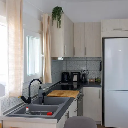 House Alexandros Vilă *